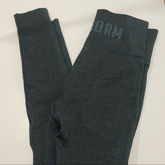 NWOT 1st Phorm green gym leggings - Picture 8 of 8